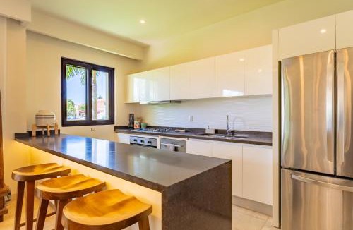 Puerto Aventuras Apartment | Luxury Ground Floor MarinaView-Pool-Gym-Paddleboard