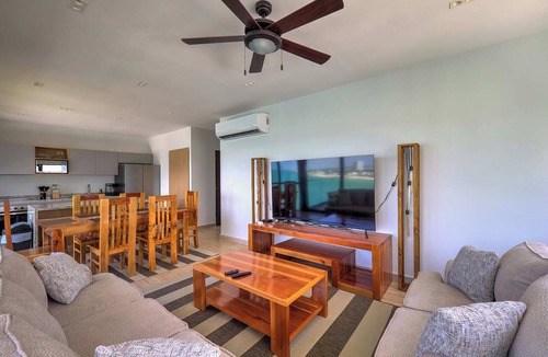 Progreso Municipality Apartment | Luxury Oceanfront Condo | Marina Resort | 3BR | Pools | Sleeps 10