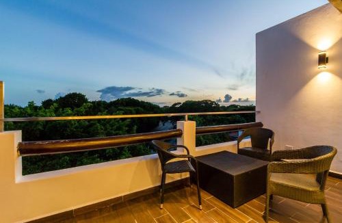 Playacar Apartment | LUXURY PENTHOUSE JUNGLE VIEW AND PARTIAL OCEAN VIEW, PRIVATE POOL AND ROOFTOP