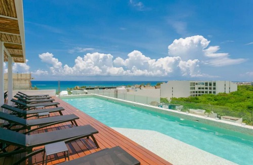 Zazil-ha Apartment | Luxury Premium Condo Steps from the beach and 5th