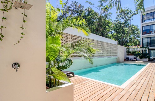 Villas Tulum Apartment | Luxury tropical apartment with balconies, hot tub, hammock, & AC - pool access