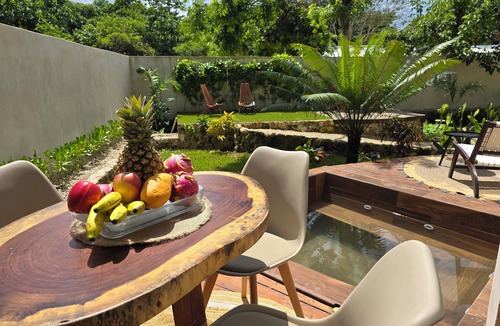 Centro Villa | Luxury Villa with jacuzzi in Bacalar (5 min from the lagoon)