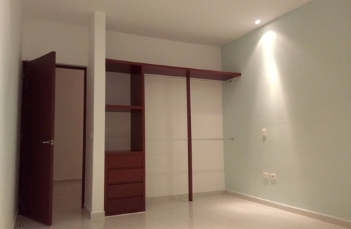 Cancun Apartment | M&M Apartament, a perfect place to stay and travel into the Mayan World.
