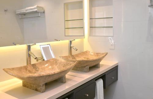 Downtown Apartment | Magia Beachside Condo
