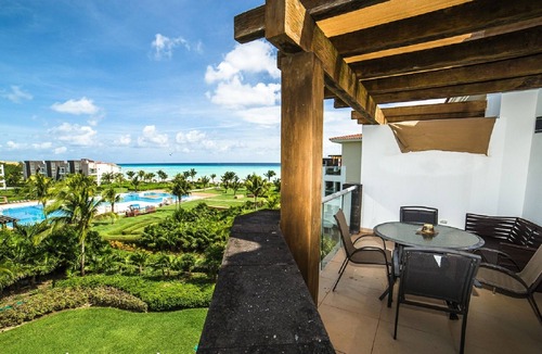 Puerto Juarez Apartment | Magical PENTHOUSE, truly a hidden gem! Private beach, gym, spa and restaurants!