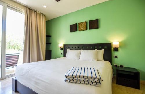 Gonzalo Guerrero Apartment | Mamitas Village by Casago
