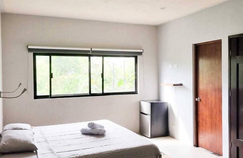 La Veleta Hostel | Maui Hostels Tulum