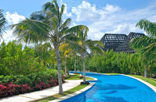 Villa Juarez Condo | Mayan Palace 2BR, Gold Crown Resort on Riviera Maya