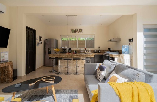 Tulum City Center House | Meso Maya I Private Villa in Tulum with Pool for 8 Near Beach & Downtown