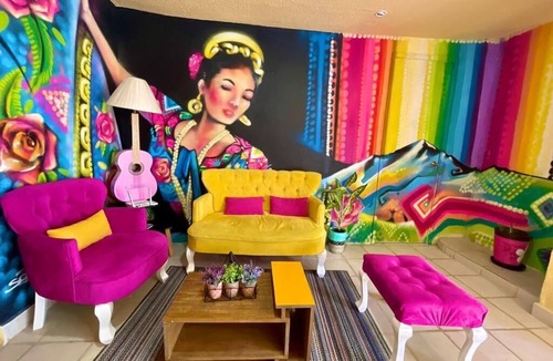 Zona Hotelera Villa | Mexican villa with lake view in Cancun- 5 min from the beach!