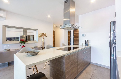 Centro Condo | Modern and Luxurious New Condo