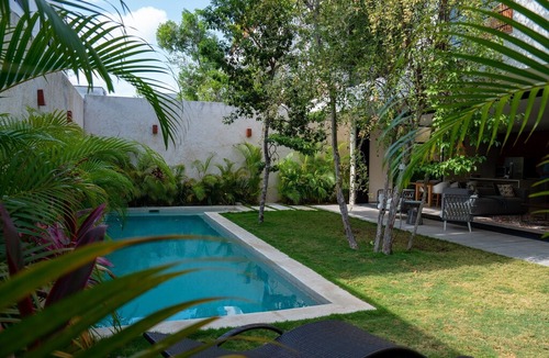 Tulum City Center Villa | Modern Luxury Private Villa with Pool