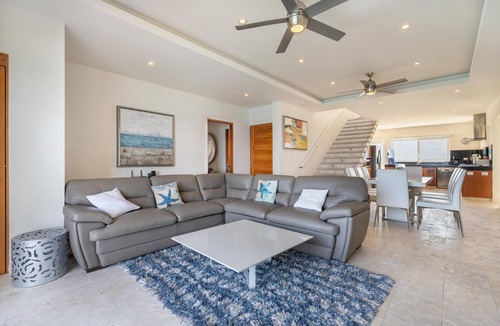 Isla Mujeres Condo | Modern + Private. 3 BR PH w/Ocean View
