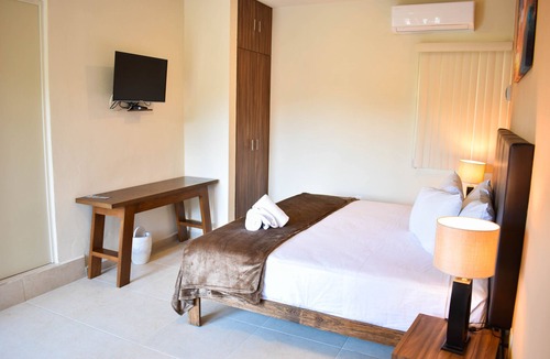 Joaquin Zetina Gasca Hotel | Muchin Hotel