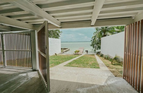 Othon P. Blanco Apartment | Villa with Pool and Jacuzzi facing beach K NAJ