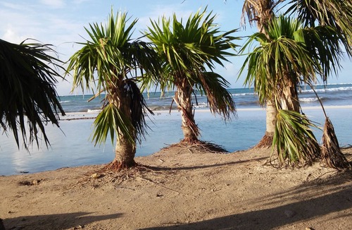 Puerto Juarez House | Naturally well-lit spacious, 2 bedroom/1 batht Sleeps 4