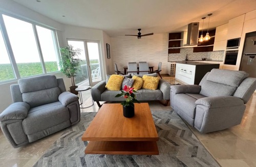 Zona Hotelera Norte Apartment | Navima - Cozy 2Br Apartment w/ocean access & snorkel spot
