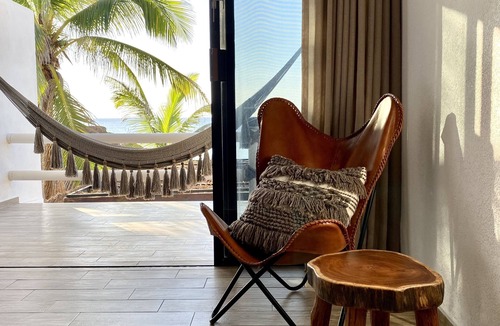 Akumal House | New Infinity Pool on Sandy Beachfront Boho-Chic Villa