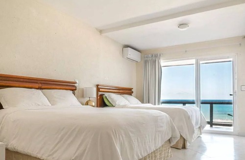 Punta Cancun Villa | NEW LISTING! Beachfront Villa in Hotel Zone! Best beach & view!