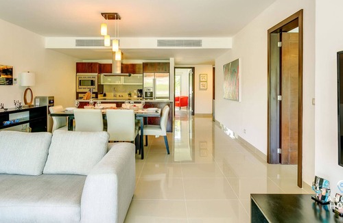 Puerto Juarez Condo | NEW! Private Pool, Spa Tub, Resort Pool, Food, Gym