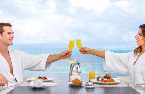 Puerto Juarez Apartment | New Years in Cancun at the Luxurious 5 Star 4 Diamond Garza Blanca