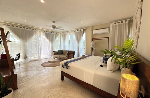 Mahahual Hotel | Noah Beach Hotel & Suites