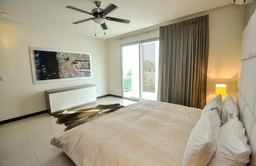 12th Street Apartment | Oasis 206 by Vimex - OA206
