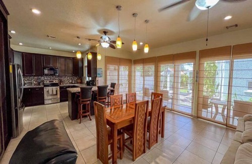 Flores Magon Condo | Ocean and Beachfront, 15 Minutes to Downtown Cozumel