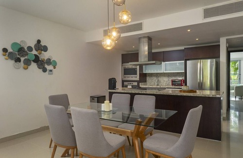 Cancun Apartment | Ocean front resort, Andalucia Mareazul, Private Walkout pool