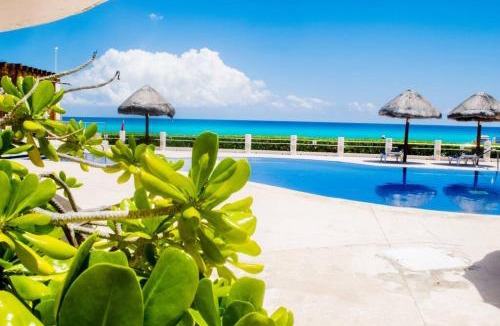 Zona Hotelera Apartment | Ocean front Villa Marlin, best location in hotel zone #109
