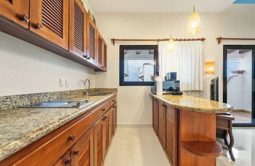 Centro - Supmza 001 Apartment | Ocean View Villa "Saltillo" with a/c and 2 pools, 5 min stroll to beach