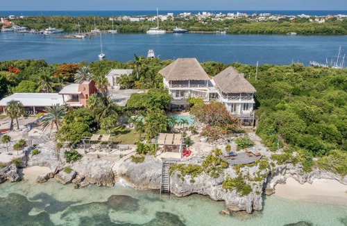 Isla Mujeres Villa | Oceanfront Casa Coco Luxury 10 BR Villa