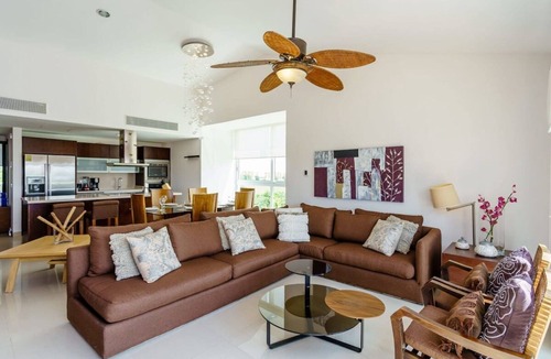 Puerto Juarez Condo | Oceanfront Condo w/Spa Tub & Resort Pool Access