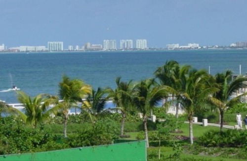 Puerto Juarez Condo | Oceanfront Condo Complex Overlooking Gardens & Ocean