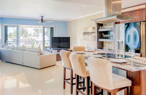 Puerto Juarez Condo | Oceanview Condo + BBQ, Resort Pool, Gym & Tennis