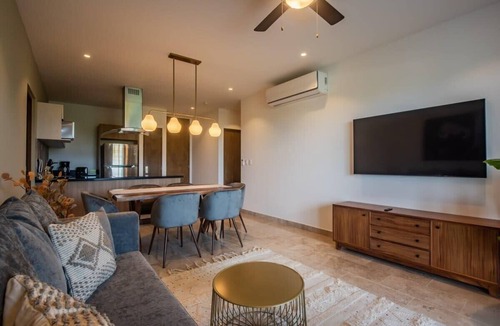 Zazil-ha Condo | Oceanview Roof Pool Condo, Gym & Near 5th Ave!