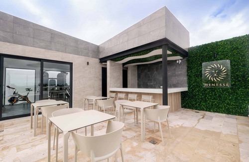 Luis Donaldo Colosio Apartment | Ocewanview Roof Pool Oasis | Steps to 5th Avenue
