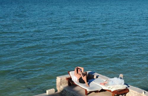 Chuburna Apartment | On Beach Seaside Sunset Haven 2 - Epic Sea View