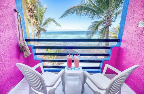 Akumal Apartment | One Bedroom Beachfront Efficiency Apartment