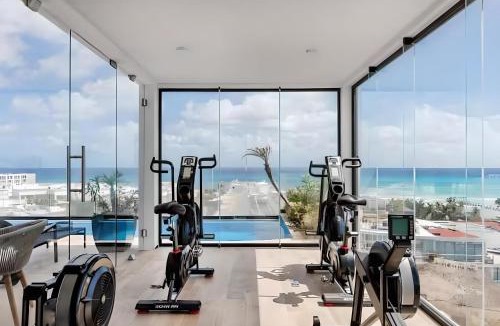 Centro Apartment | One Paralia By Andiani