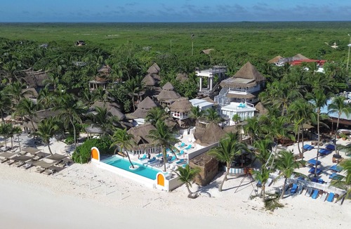 Zona Hotelera House | Orange Beach House 10bdr in Tulum Hotel Zone, Wake up every morning on the beach