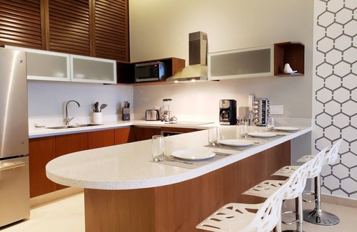 Gonzalo Guerrero Apartment | Peaceful 1 BR Condo at 38th Ave. by Happy Address