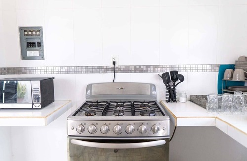 Chetumal House | PENINSULA STAYS 2 BR House @ Gated Community 24/7 Security