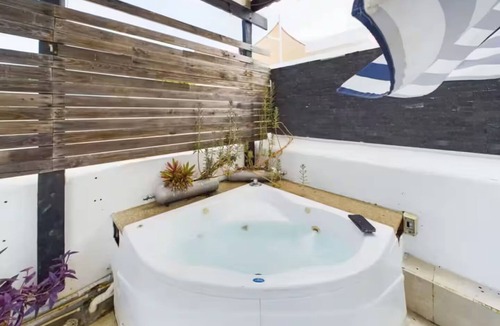 Gonzalo Guerrero Apartment | Pent house with jacuzzi