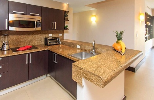 Downtown Condo | Penthouse, Private Pool, Steps to Beach, 5th Ave