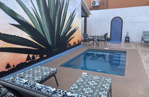 Puerto Morelos House | Penthouse Suite - 3rd Floor With Balcony Overlooking The Pool 1 Block From Beach