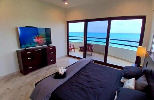 Majahual Apartment | Penthouse with Roof Top Terrace