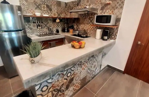 Downtown Cancun Apartment | Perfect Location CLOSEBY Gym groceries restaurants & lush park 10min from beach