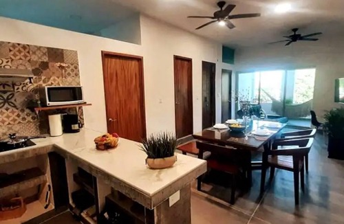 Downtown Cancun Apartment | Perfect Location CLOSEBY Gym groceries restaurants & lush park 10min from beach