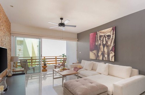 Tohoku Apartment | Phenomenal Combo Of 2 Separate PH 1 | 6BR | Private Jacuzzi | Chic Amenities And Gym | 2 Rooftops